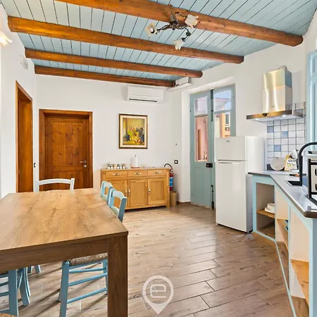 Albachiara Guest house