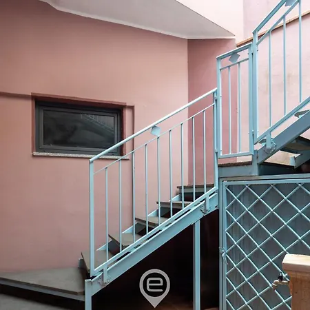 Estay - Albachiara - Elegant