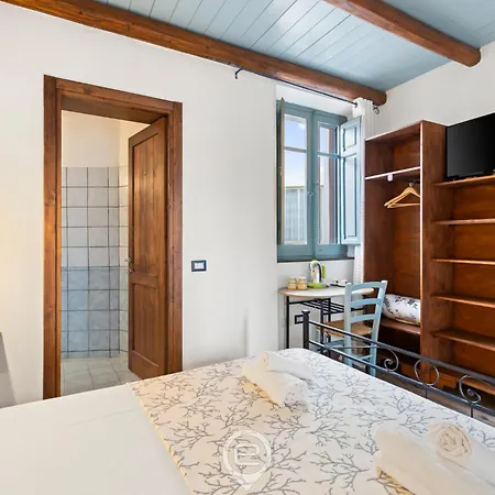 Albachiara Guest house